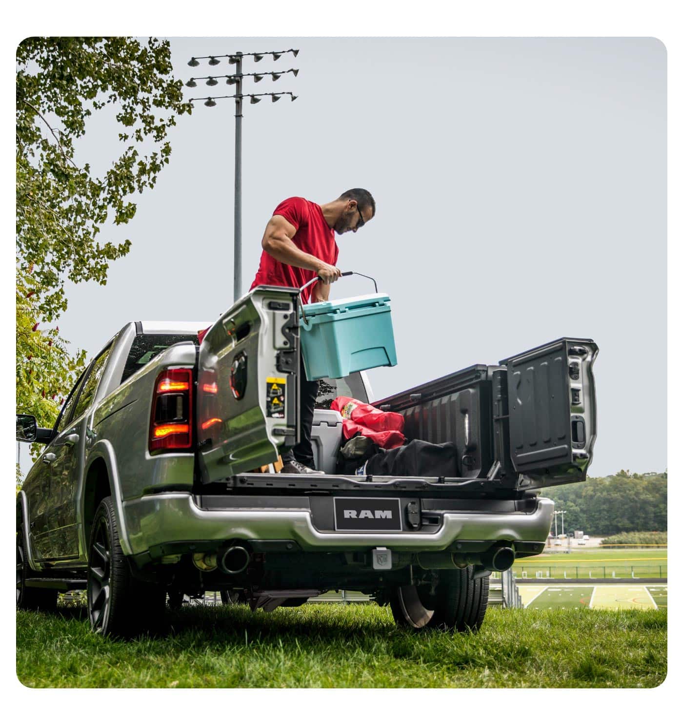 Compare 2021 Ram 1500 Models To Competitors Ram Trucks