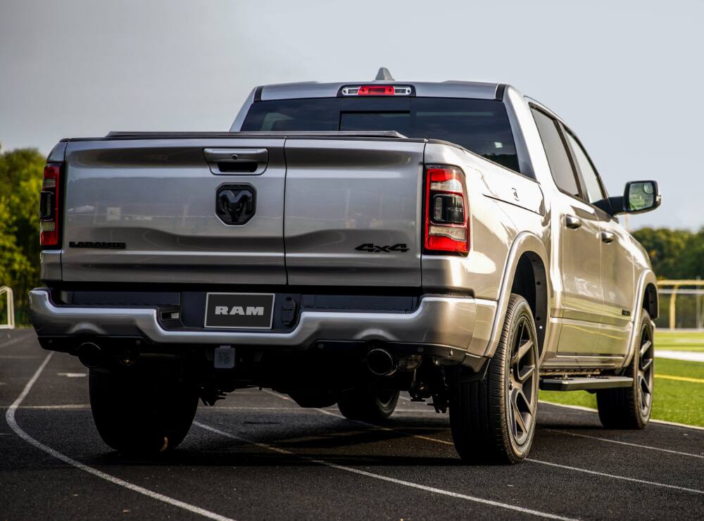 ram 1500 multifunction tailgate tonneau cover