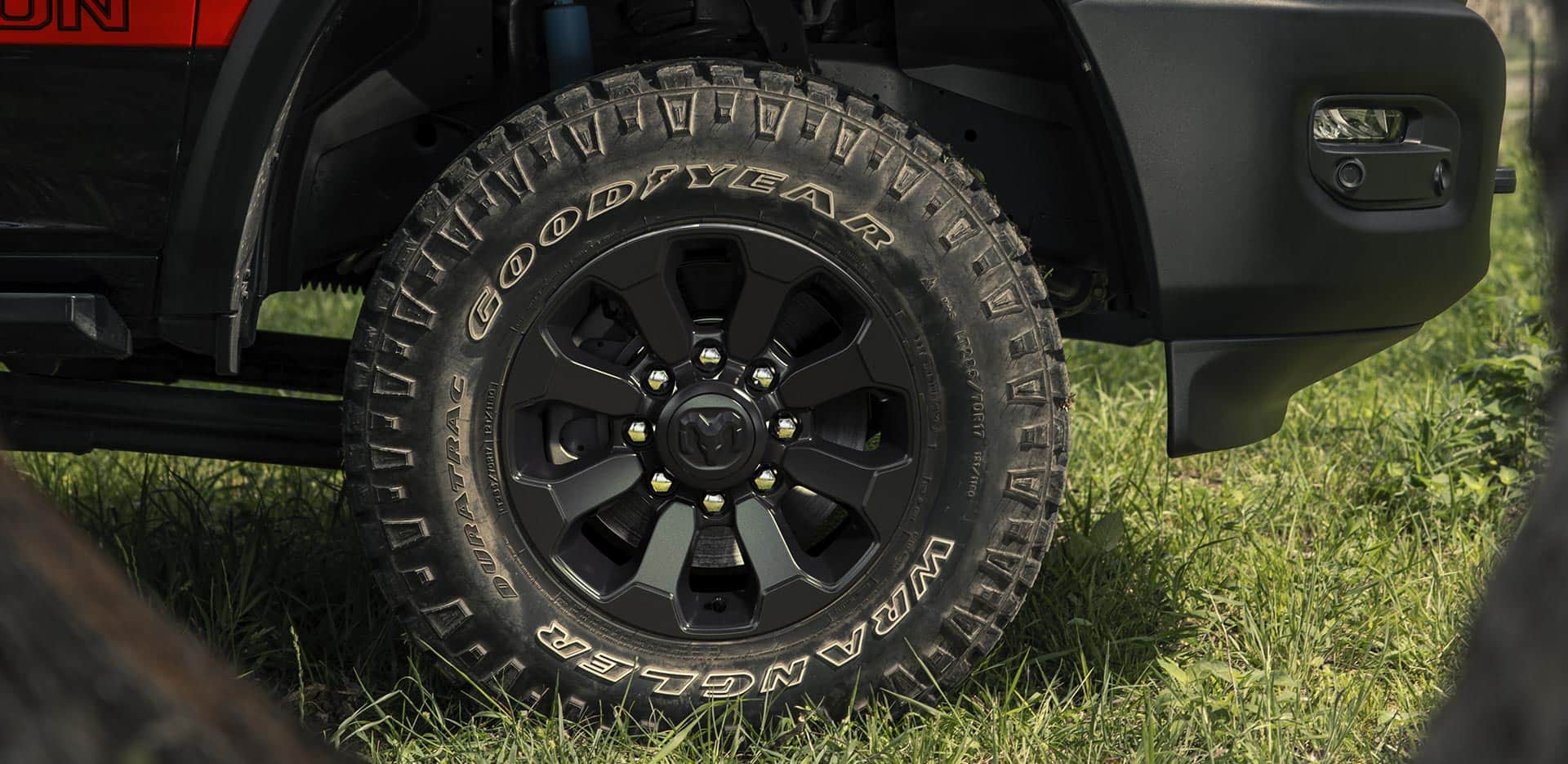 Display A close-up of a wheel and tire on the 2023 Ram 2500 Power Wagon.