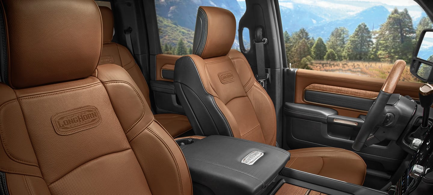 Total 66+ images dodge 3500 interior br.thptnvk.edu.vn