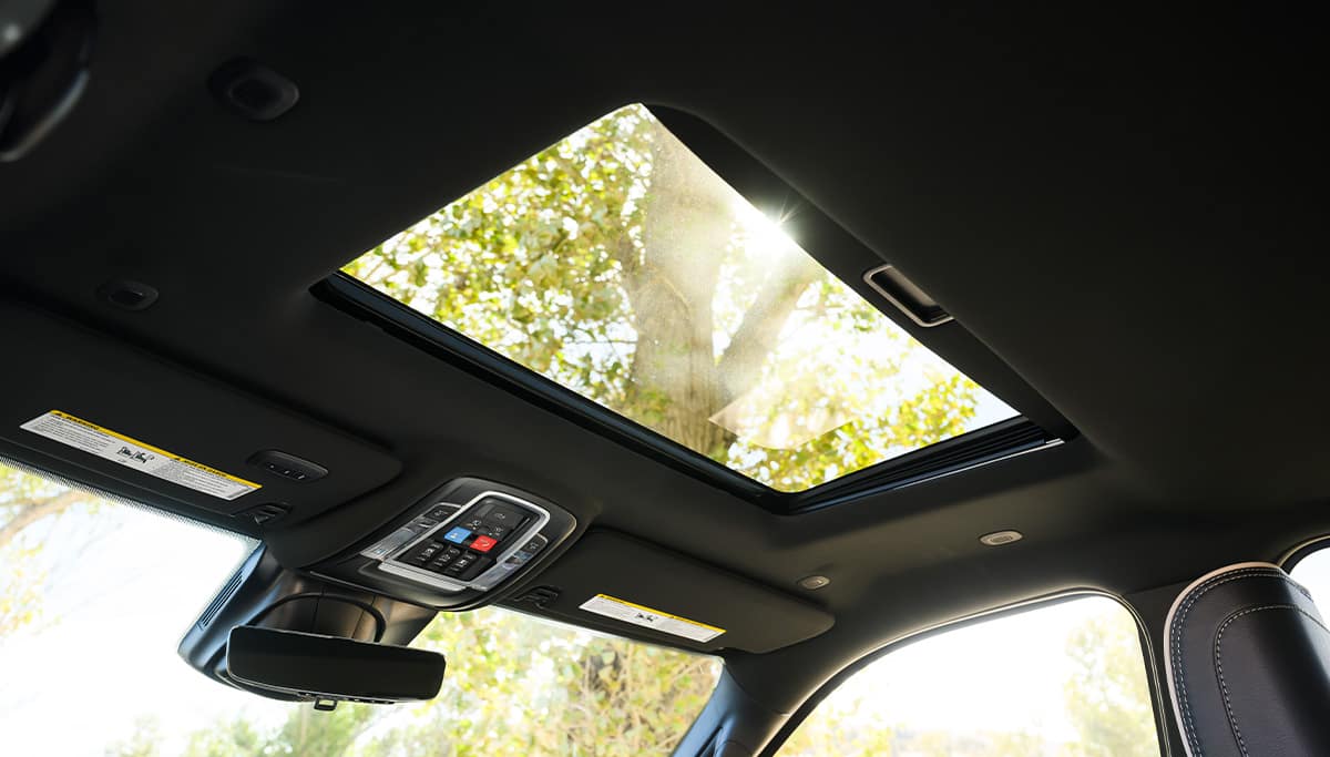 Display The open sunroof in a 2026 Ram 2500.