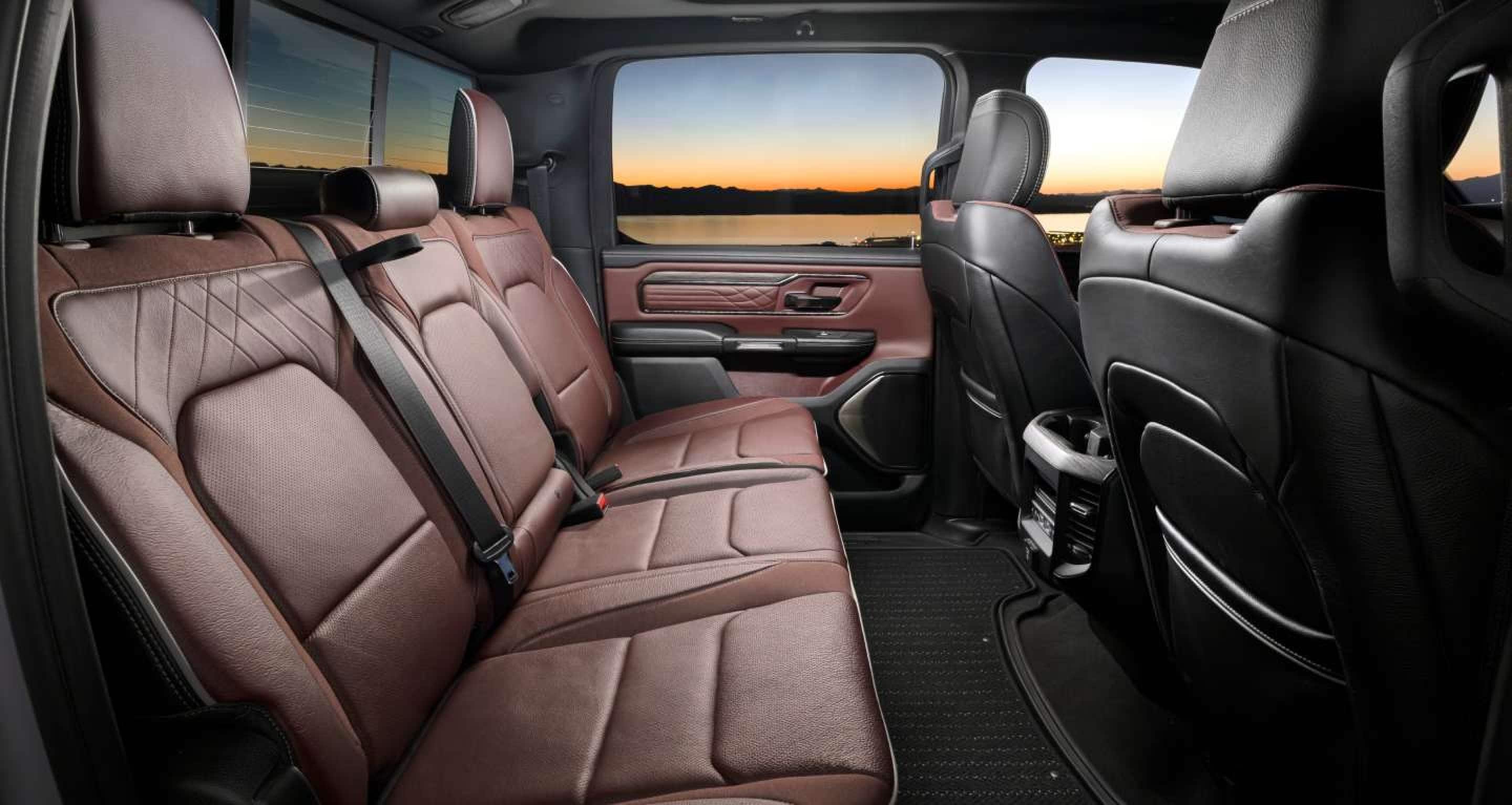 2027 ram 1500 interior seating 